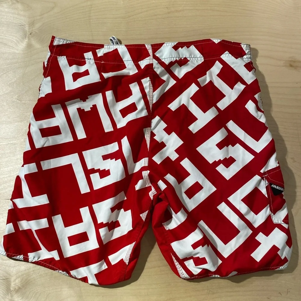 Maui Red and White Patterned Swim Trunks 38 (OF)